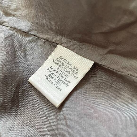 Johnny Was 100% Silk Dress Long Sleeve Floral Wrap Boho Fully Lined Pockets XS - Picture 7 of 7